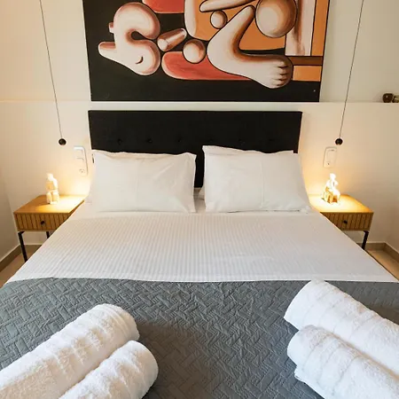 Semiramis Luxury Apartments Poros Town Exterior photo