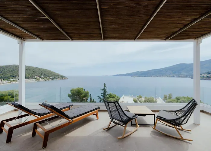 Semiramis Luxury Apartments