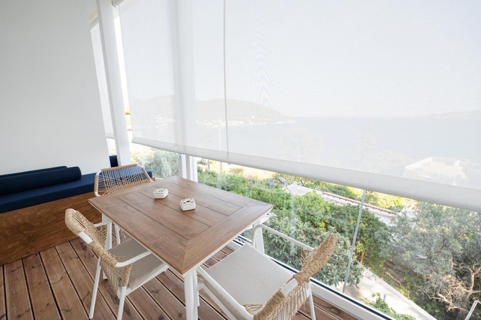 Semiramis Luxury