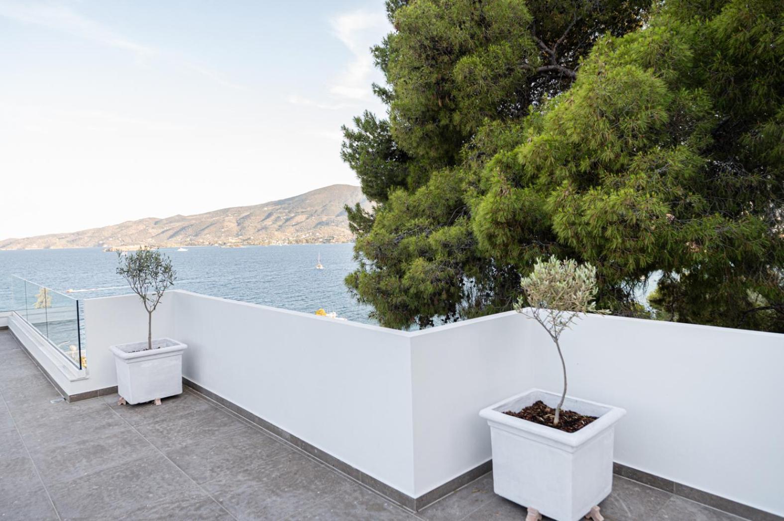 Semiramis Luxury Apartment *