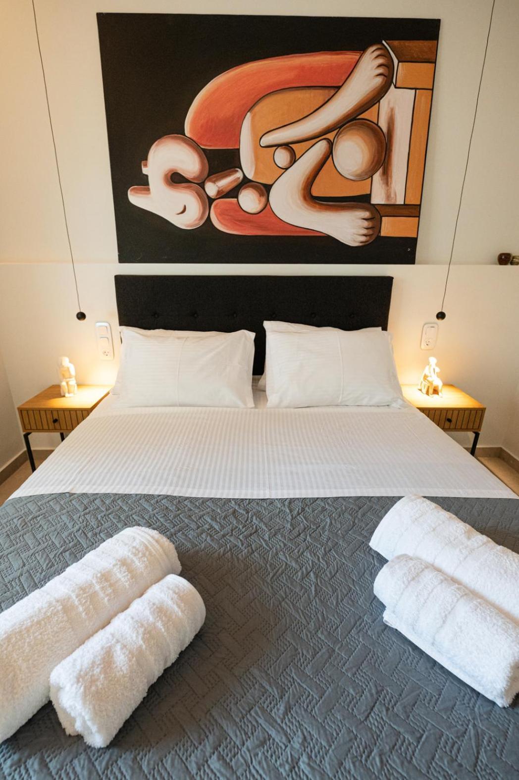 Semiramis Luxury Apartment Poros Town