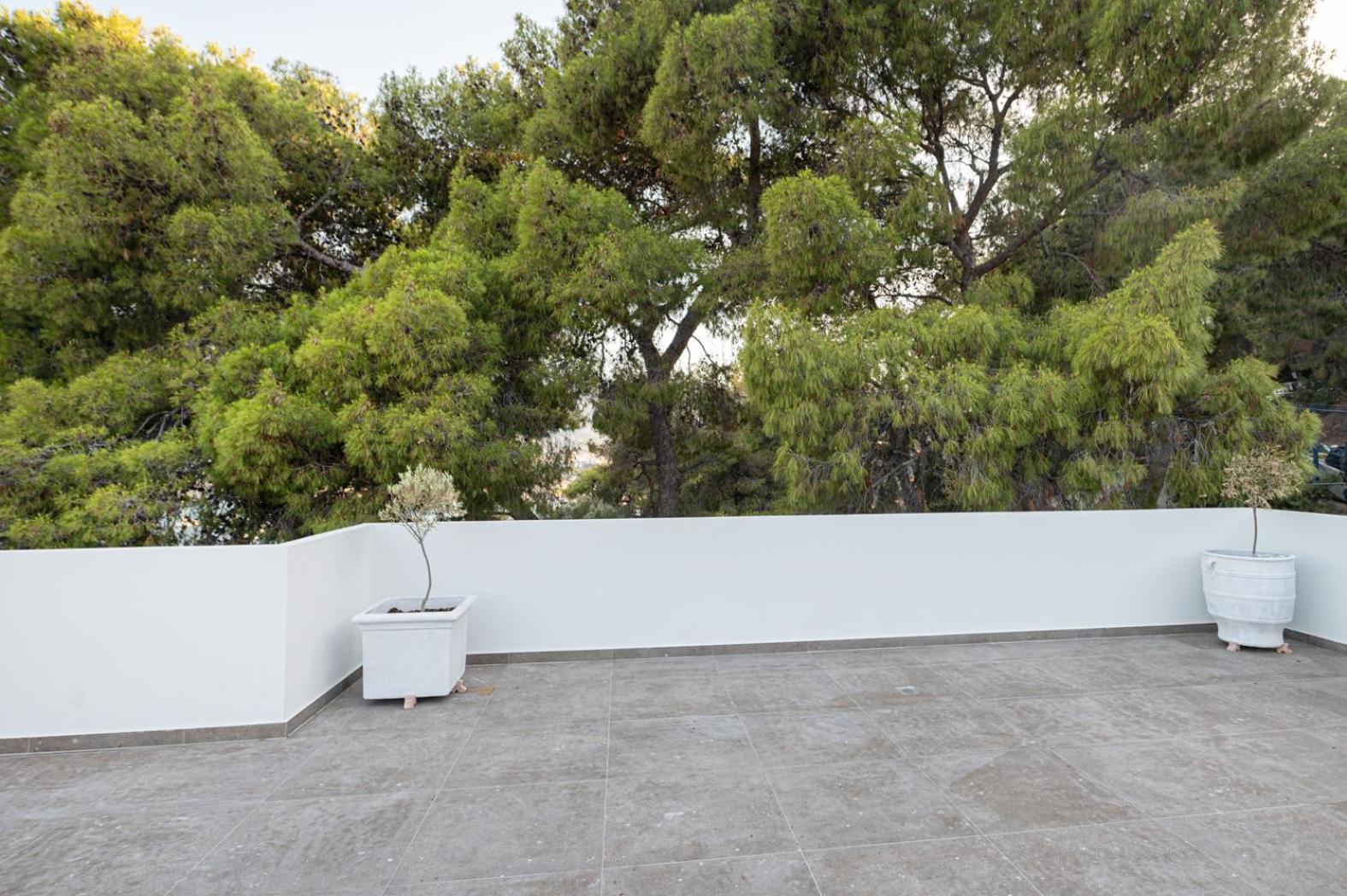 Semiramis Luxury Apartment Poros Town