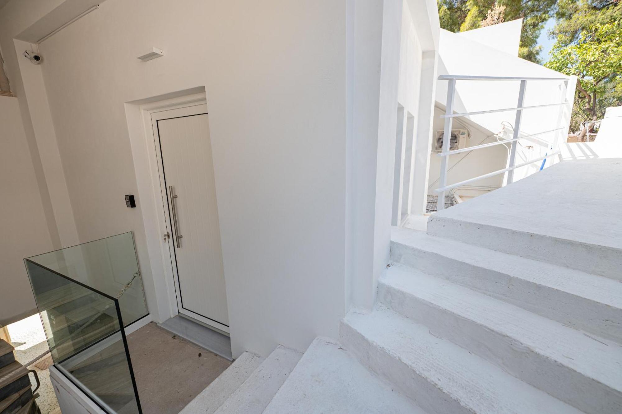 Semiramis Luxury * Poros Town